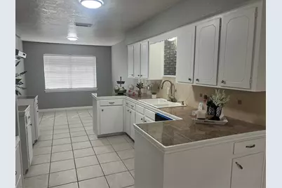 1104 E 13th Street, Deer Park, TX 77536 - Photo 9