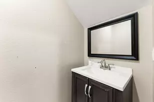 3115 Webster St, Houston, TX 77004 - Photo 11