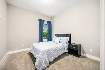 5023 Mallow Street #A/B, Houston, TX 77033 - Photo 19