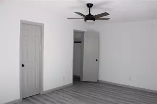 9211 Golden Meadow Dr, Houston, TX 77064 - Photo 13