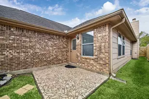 513 Brad Ct, Webster, TX 77598 - Photo 25