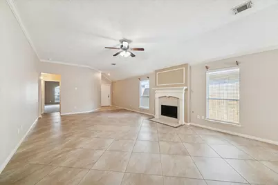 513 Brad Court, Webster, TX 77598 - Photo 5