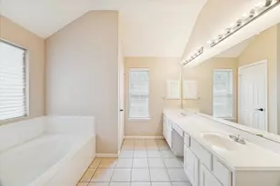 513 Brad Ct, Webster, TX 77598 - Photo 17