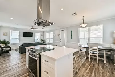 4133 4th Street, Galveston, TX 77554 - Photo 7