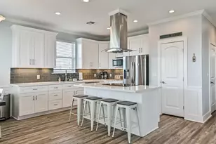 4133 4th St, Galveston, TX 77554 - Photo 3