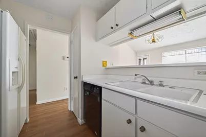 10913 Bexley Drive #913, Houston, TX 77099 - Photo 19