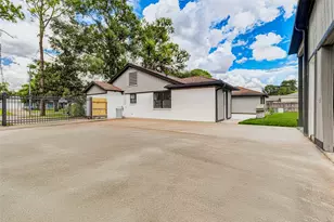 9923 Emnora Ln, Houston, TX 77080 - Photo 41