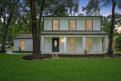 90 Crystal Lake Lane, The Woodlands, TX 77380 - Photo 1