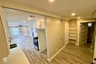 410 McPhail St, Tomball, TX 77375 - Photo 13