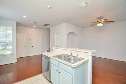8821 Elm Drake Lane, Humble, TX 77338 - Photo 9