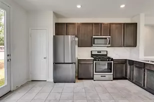 6011 Whitewing Rd, Rosenberg, TX 77469 - Photo 3