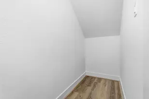 1913 Hoskins Dr, Houston, TX 77080 - Photo 5