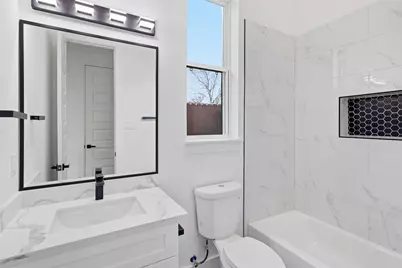 1913 Hoskins Drive #I, Houston, TX 77080 - Photo 9