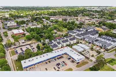 1913 Hoskins Drive #I, Houston, TX 77080 - Photo 39