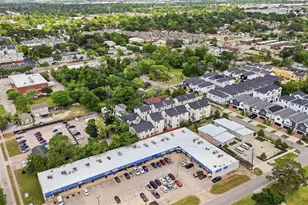 1913 Hoskins Dr, Houston, TX 77080 - Photo 39