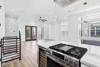 1913 Hoskins Drive #I, Houston, TX 77080 - Photo 15