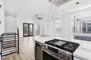 1913 Hoskins Dr, Houston, TX 77080 - Photo 15