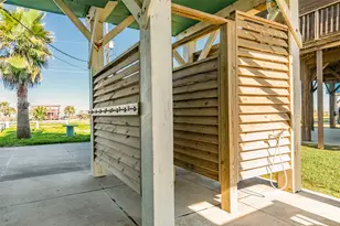 2418 Bluewater Hwy, Surfside Beach, TX 77541 - Photo 35