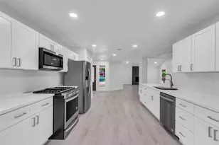 1602 Pine Oak Dr, Conroe, TX 77304 - Photo 7