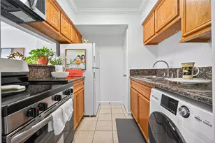 6402 Del Monte Dr, Houston, TX 77057 - Photo 9