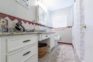 1733 Creek Dr, Houston, TX 77055 - Photo 23