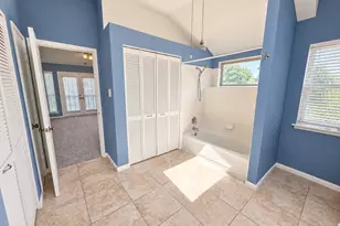 15355 Meadow Village Dr, Houston, TX 77095 - Photo 7