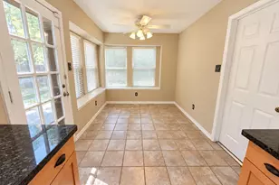15355 Meadow Village Dr, Houston, TX 77095 - Photo 21