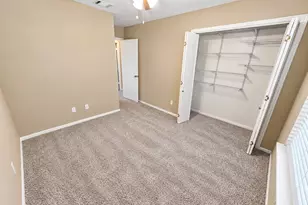 15355 Meadow Village Dr, Houston, TX 77095 - Photo 9