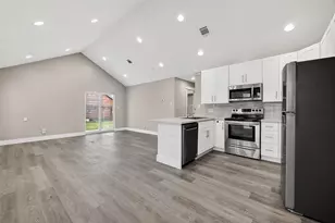 14114 Dartwood Dr, Houston, TX 77049 - Photo 11