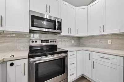 14114 Dartwood Drive, Houston, TX 77049 - Photo 13