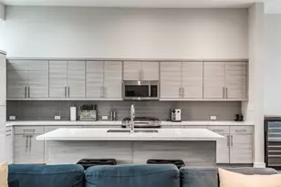 1004 California St, Houston, TX 77006 - Photo 3