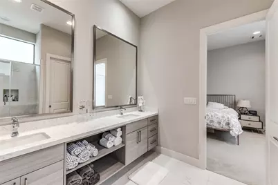 1004 California Street #402, Houston, TX 77006 - Photo 11