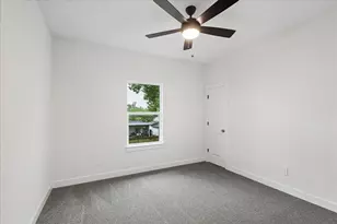 8715 Shotwell St, Houston, TX 77016 - Photo 19