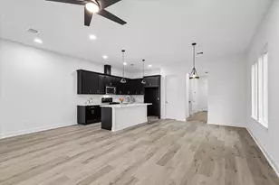 8715 Shotwell St, Houston, TX 77016 - Photo 5