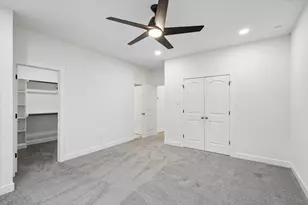 8715 Shotwell St, Houston, TX 77016 - Photo 11