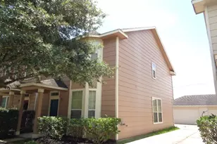 16807 Mammoth Springs Dr, Houston, TX 77095 - Photo 3