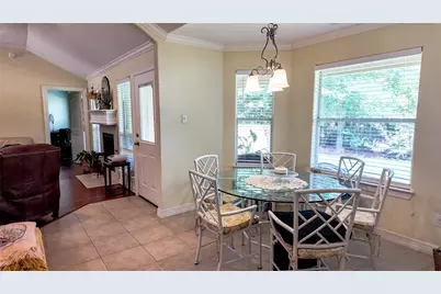 1112 Tiel Way, Huntsville, TX 77340 - Photo 9