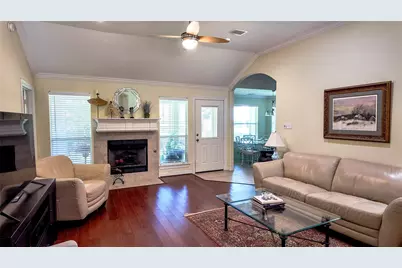 1112 Tiel Way, Huntsville, TX 77340 - Photo 5