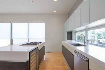 5301 Chenevert Street, Houston, TX 77004 - Photo 17