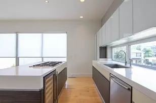5301 Chenevert St, Houston, TX 77004 - Photo 17