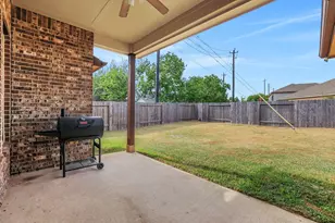 4251 Bearberry Ave, Baytown, TX 77521 - Photo 39