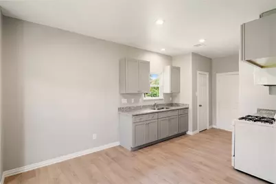 8435 Harmony Road #B, Houston, TX 77049 - Photo 5