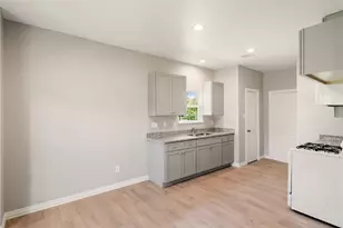 8435 Harmony Rd, Houston, TX 77049 - Photo 5