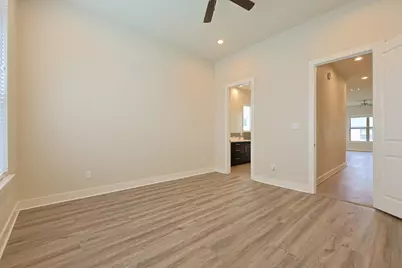 9514 Retriever Way, Houston, TX 77055 - Photo 7