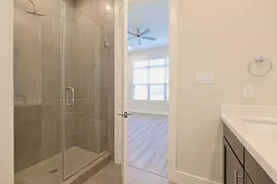9514 Retriever Way, Houston, TX 77055 - Photo 19