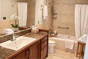 5200 Weslayan St, Houston, TX 77005 - Photo 3