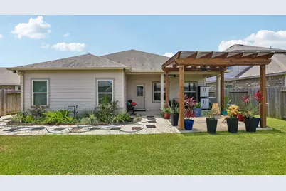 8806 Explorer Drive, Texas City, TX 77591 - Photo 33