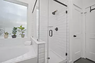 321 Mullins Ct, Montgomery, TX 77316 - Photo 21