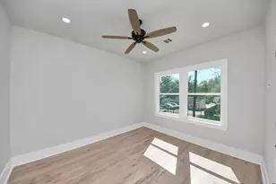 6320 Milwee St, Houston, TX 77092 - Photo 13