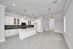 6320 Milwee St, Houston, TX 77092 - Photo 9